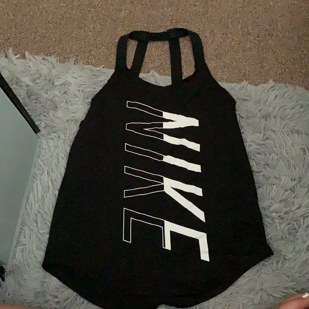 nike tank top